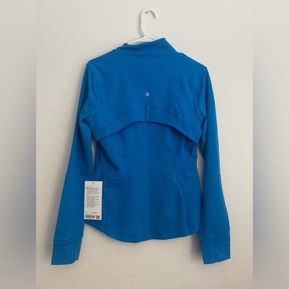 NWT Lululemon Define Jacket *Luon
Poolside - Picture 2 of 5